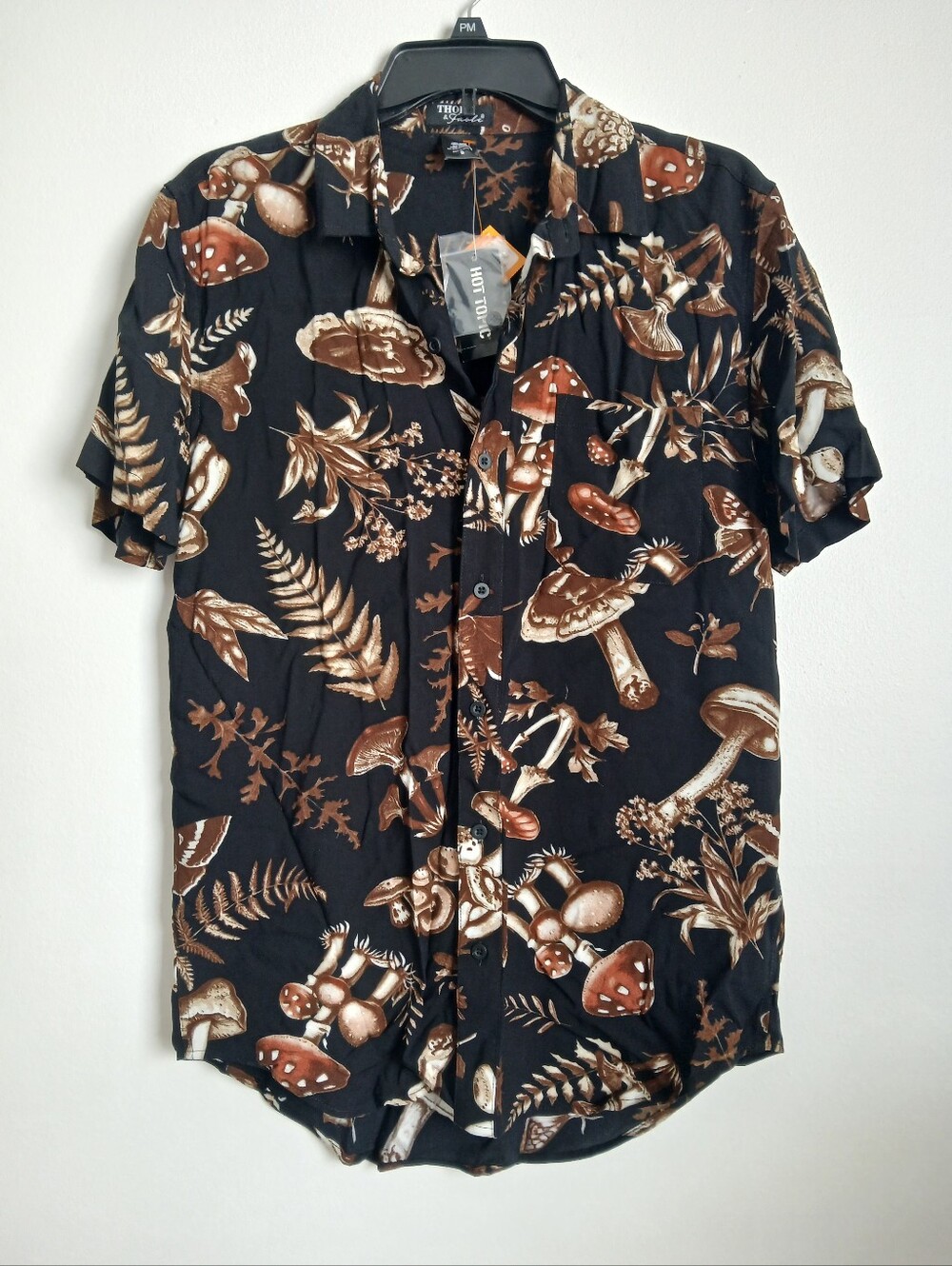 Thora & Fable Woodsy Mushroom Rayon Top Size Small NWT